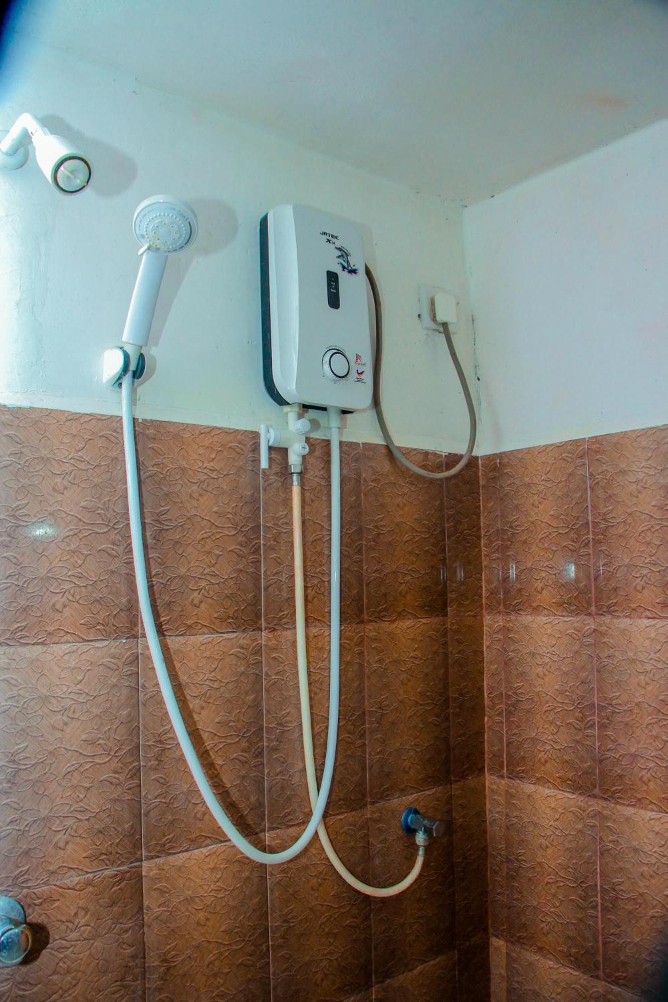 Chanaka Holiday Inn Szigirija Kültér fotó