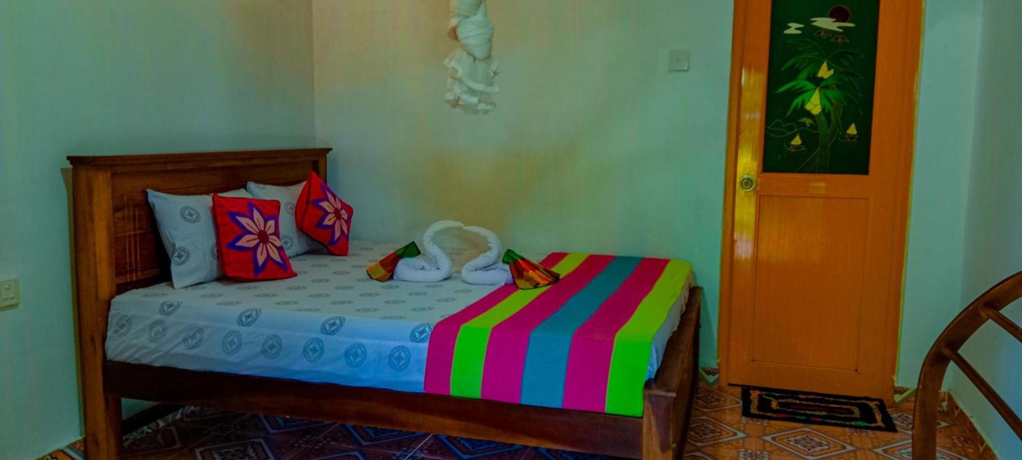 Chanaka Holiday Inn Szigirija Kültér fotó